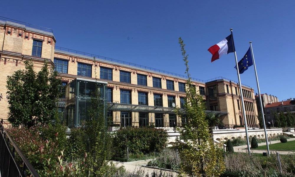 French citizens stranded in the Middle East: the Quai d'Orsay on the phone, under pressure