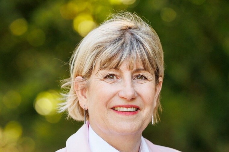 Hyères : le premier tour bouleverse la course à la mairie, Véronique Bernardini en tête