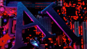 IA : Trump veut imposer une loi fédérale pour contrer les régulations des États et dominer la course mondiale