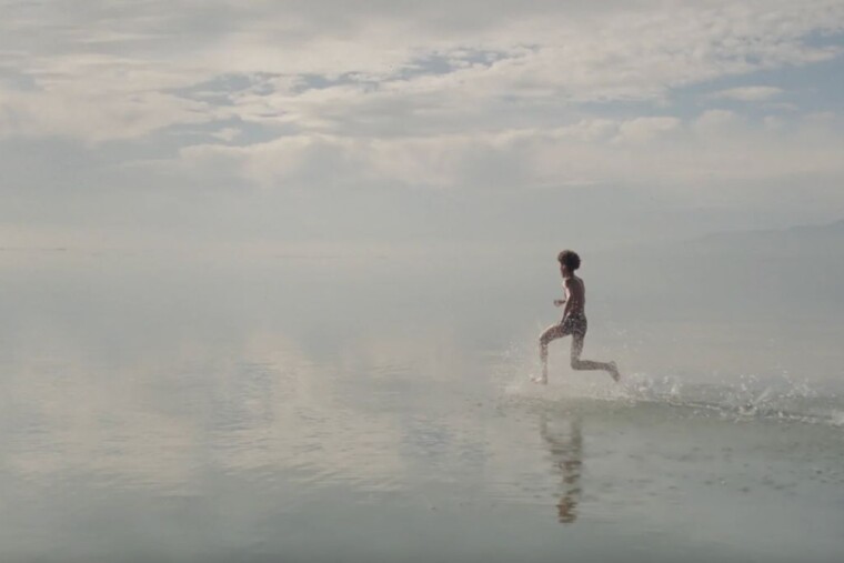 « Help 2 » réunit Oasis, Depeche Mode et Pulp au profit des enfants victimes de guerre