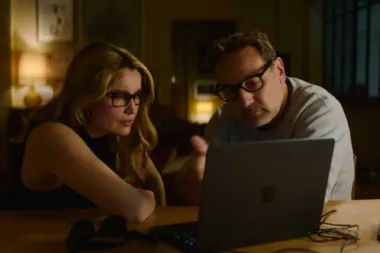 Laetitia Casta dans “Le Crime du 3e étage” : « Il ne faut pas avoir peur du ridicule »