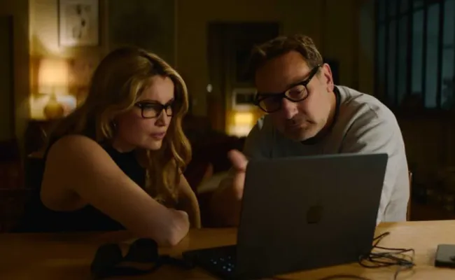 Laetitia Casta dans “Le Crime du 3e étage” : « Il ne faut pas avoir peur du ridicule »