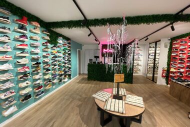 Sneak’CoeurZ : l’association qui recycle nos baskets pour éviter le gaspillage