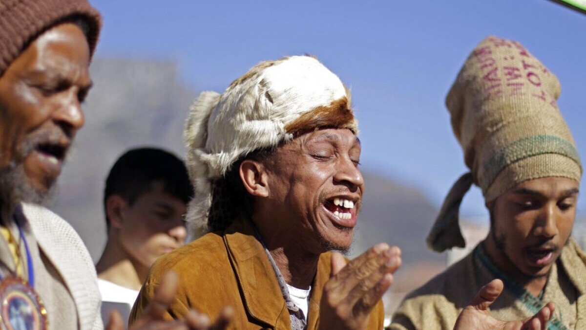 Afrique du Sud : 63 ancêtres khoïsan réinhumés après un siècle d’exil