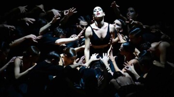 “Afanador” au Châtelet : une claque visuelle et chorégraphique inoubliable