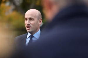 Immigration - Trump maintient sa ligne dure sous l’influence de son conseiller Stephen Miller (AP)