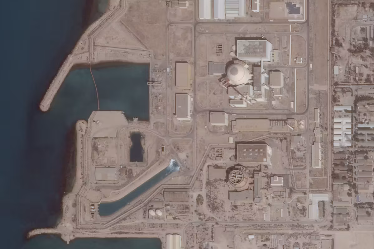 Iran : la Russie évacue une partie de son personnel de la centrale nucléaire de Bushehr