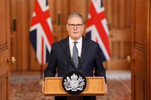 Keir Starmer autorise l’usage de bases britanniques par les États-Unis pour des frappes « défensives » (AP)