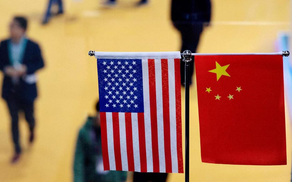 La Chine accélère sa course technologique face aux États-Unis malgré les déséquilibres économiques
