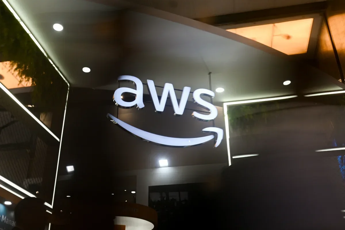 Le cloud d’Amazon, AWS, perturbé par des attaques de drones au Bahreïn