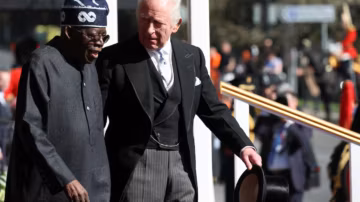 Le roi Charles III reçoit le président nigérian pour une visite d’État historique