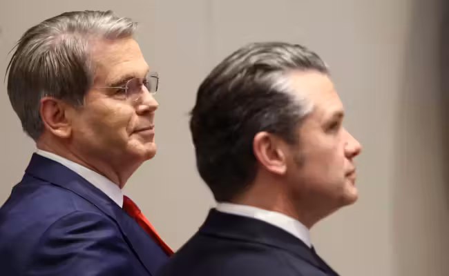 Les États-Unis envisagent d’escorter les navires dans le détroit d’Ormuz avec une coalition internationale