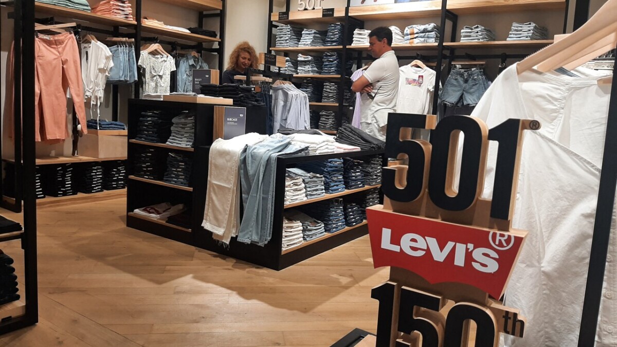 Levi’s accélère sa stratégie de diversification et de montée en gamme
