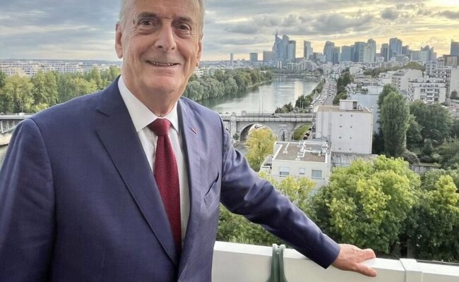 Municipales Courbevoie : Jacques Kossowski en tête avec 39,69 % LR