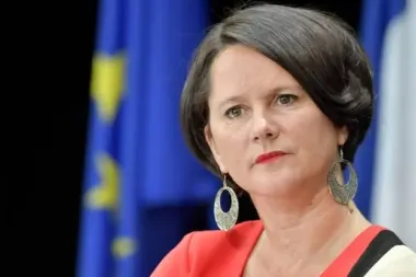 Municipales Nantes : la maire PS Johanna Rolland talonnée par la droite et le centre