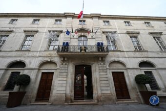 Municipales Nîmes : Vincent Bouget et Julien Sanchez au coude-à-coude à 30,5 %