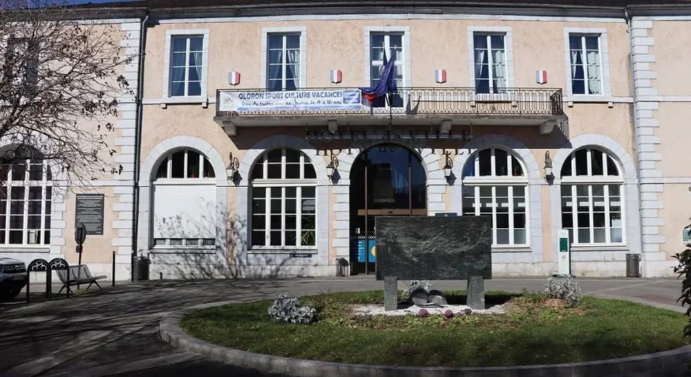 Municipales Oloron : Marie-Lyse Bistué l’emporte d’une courte tête avec 45,68 %