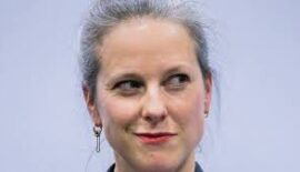 Municipales Paris 12e : Lucie Castets donnée en tête autour de 40 %