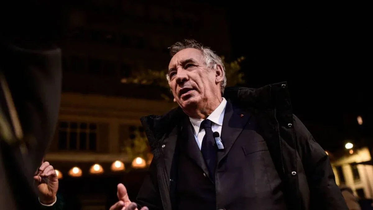 Municipales Pau : Jérôme Marbot (PS) l’emporte, François Bayrou battu PS