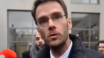 Municipales Rouen : Nicolas Mayer-Rossignol annonce sa réélection