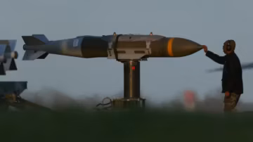 Neutralité stricte : la Suisse suspend ses exportations d’armes vers les États-Unis en pleine guerre avec l’Iran