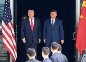 Offensive contre l’Iran - un atout stratégique pour Trump avant son face-à-face avec Xi Jinping (AP)