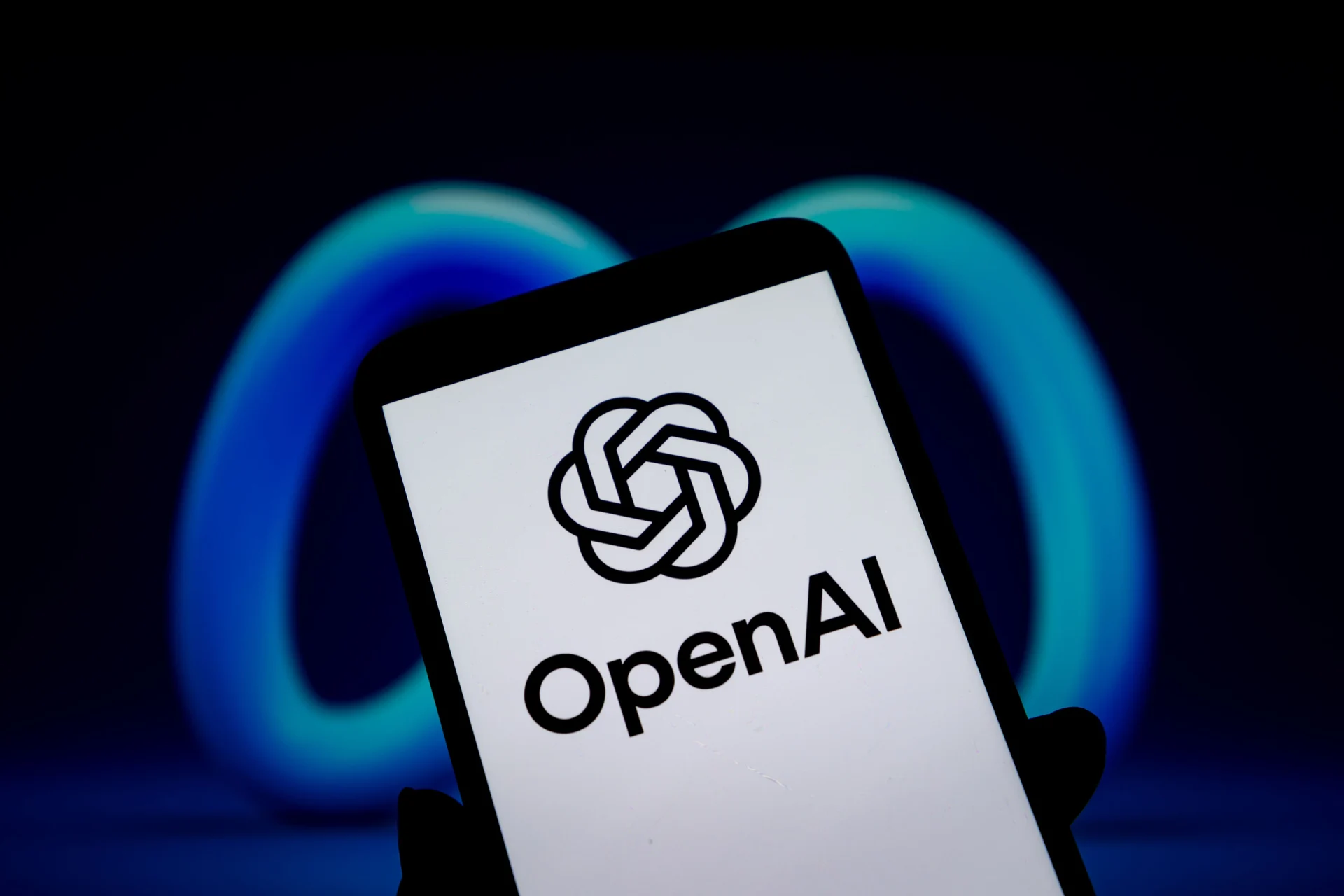 OpenAI : une cadre démissionne après un accord controversé avec le Pentagone