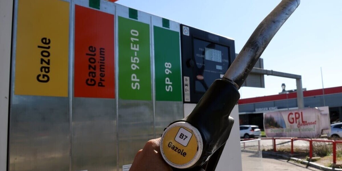 Outre-mer : l'Etat prépare les esprits à une hausse des carburants