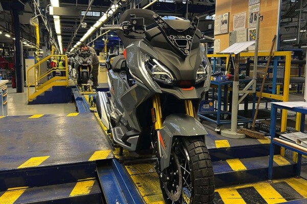 Peugeot Motocycles : la direction propose de reprendre le site historique de Mandeure