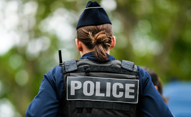 Près de Lyon, un homme retrouvé nu après un rapt d’une violence rare