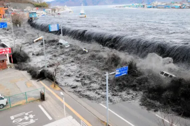 Fifteen years after Fukushima, nuclear power returns… under close surveillance