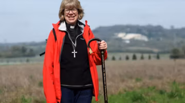 Royaume-Uni : Sarah Mullally, première femme à la tête de l’Église d’Angleterre