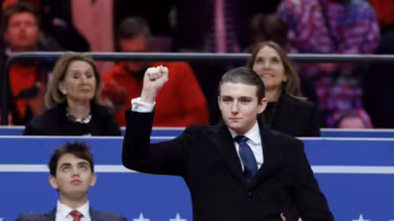 Royaume-Uni : un homme condamné après une agression signalée par Barron Trump lors d’un appel vidéo