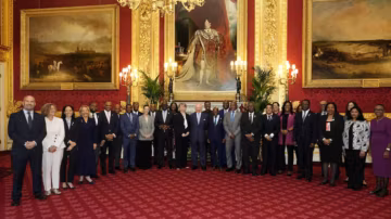 Royaume-Uni : une photo de Charles III ravive les tensions autour de l’héritage esclavagiste de la monarchie