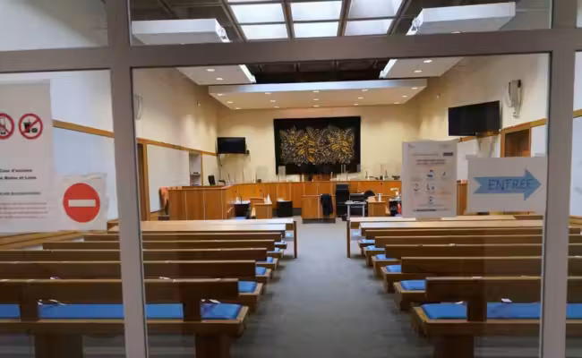 Triple meurtre à Angers : le procès s'est ouvert