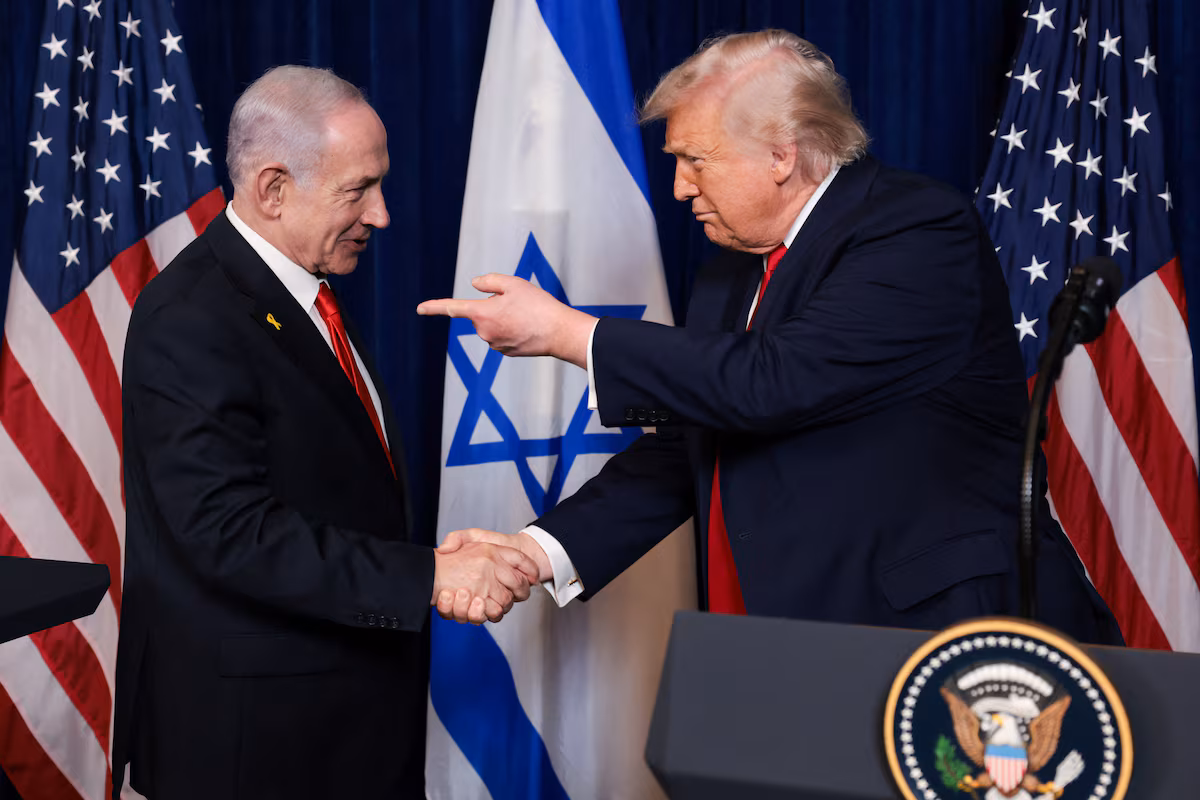 Trump appelle à gracier Netanyahu afin qu’il se concentre sur la guerre contre l’Iran (AP)
