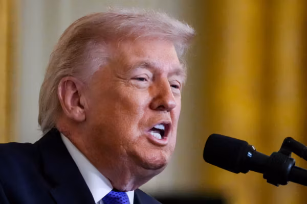 Trump estime que les États-Unis devraient peser sur le choix du prochain dirigeant iranien