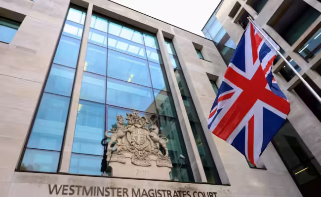 Un ancien officier du renseignement syrien jugé au Royaume-Uni pour crimes contre l’humanité