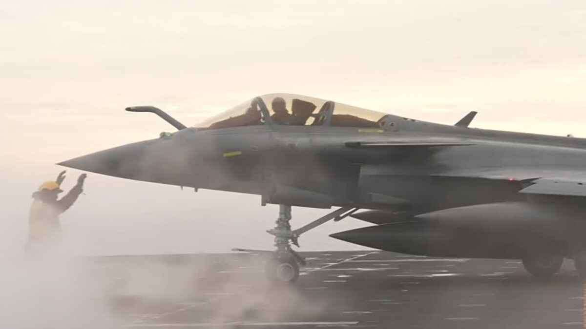 Des avions américains autorisés sur des bases françaises au Moyen‑Orient