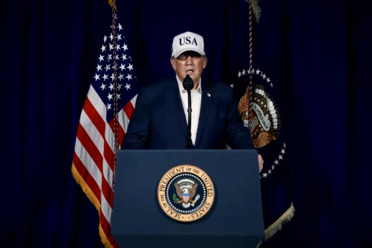 De la prudence à l’escalade : comment Donald Trump en est venu à viser le régime iranien