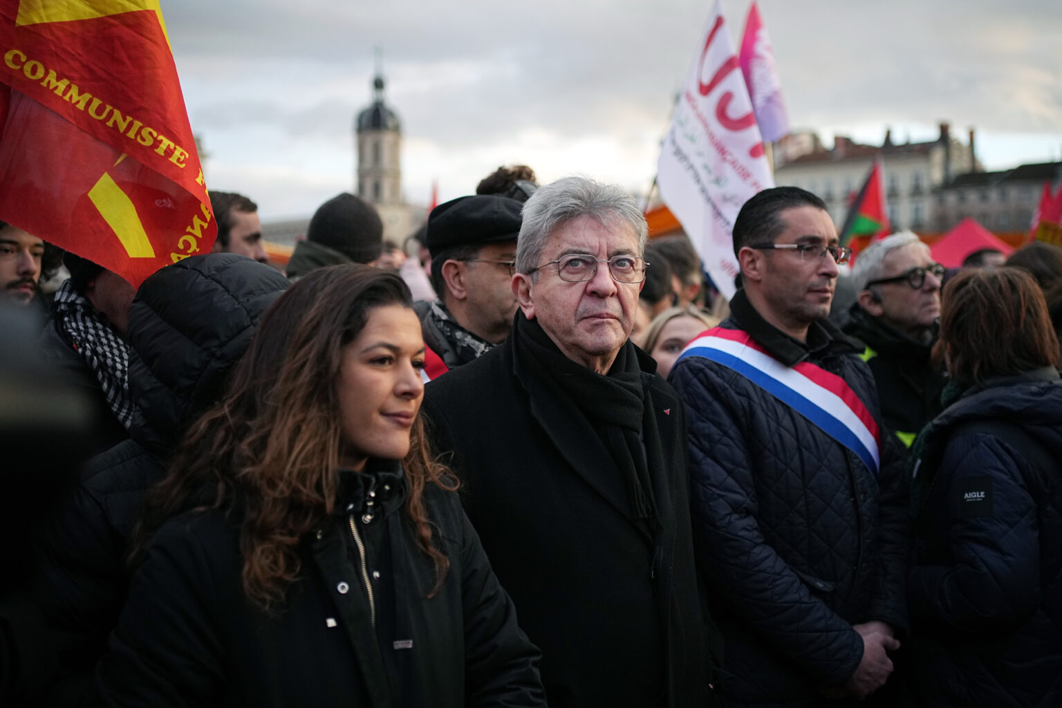 Jean-Luc Mélenchon présente des excuses après avoir ironisé sur la prononciation de «Glucksmann»