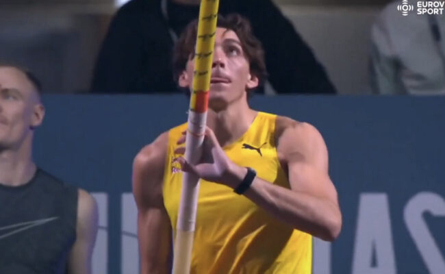 — Saut à la perche : Duplantis améliore une nouvelle fois son record du monde