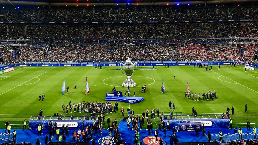 — Coupe de France : la finale se jouera un vendredi au Stade de France