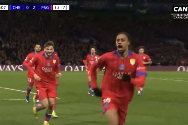 — Ligue des champions: le PSG humilie Chelsea à Londres (0-3) et file en quarts de finale