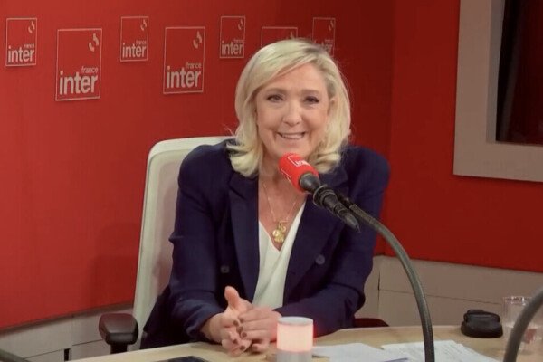 Marine Le Pen : «Quel que soit le résultat du procès en appel, nous ferons avec Jordan Bardella la campagne présidentielle en binôme.»