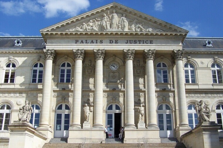 Agression sexuelle contre Yaël Ménaché : un an de prison ferme, le prévenu annonce faire appel