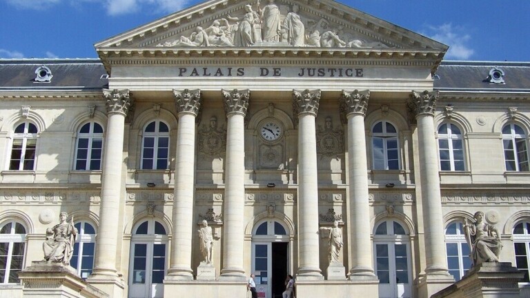 Agression sexuelle contre Yaël Ménaché : un an de prison ferme, le prévenu annonce faire appel