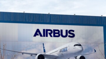 Airbus rassure les marchés malgré un début d'année en demi-teinte