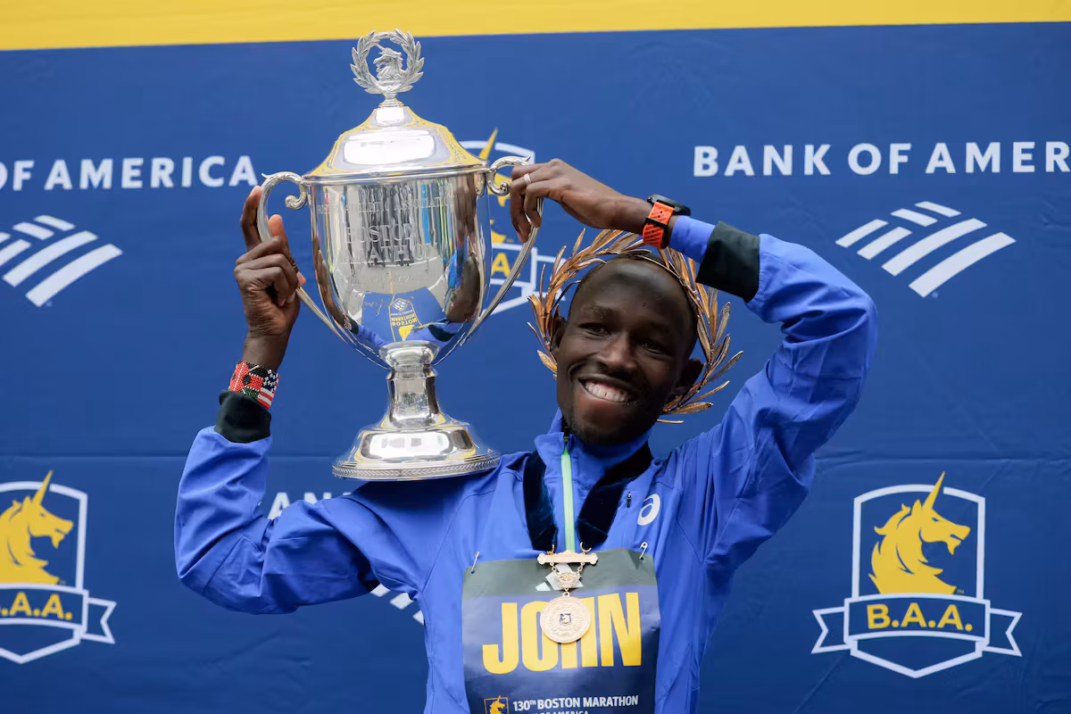 — Boston : le Kényan John Korir écrase le marathon et signe un record historique
