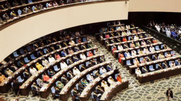 Cameroun : un projet de vice-présidence relance les débats sur la succession de Paul Biya